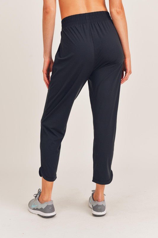 Athleisure Joggers with Curved Notch Hem – MOD&SOUL - Contemporary