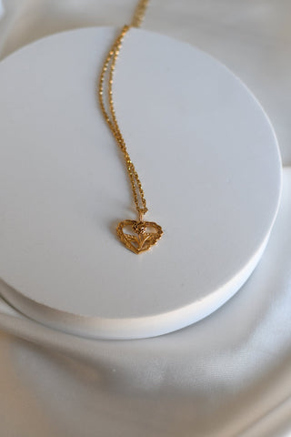 Rose In Heart Pendant Necklace - Necklaces - Mod & Soul - MOD&SOUL