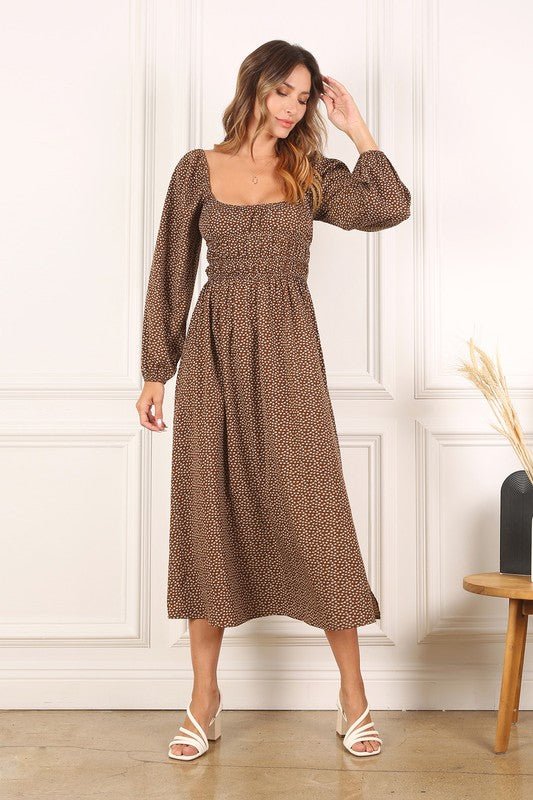 Dark Brown Shirred Sweetheart Puff Sleeve Midaxi Dress | New Look