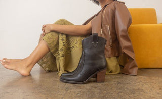 Tara - Two Paneled Western Boots - MOD&SOUL - Contemporary Women's Clothing
